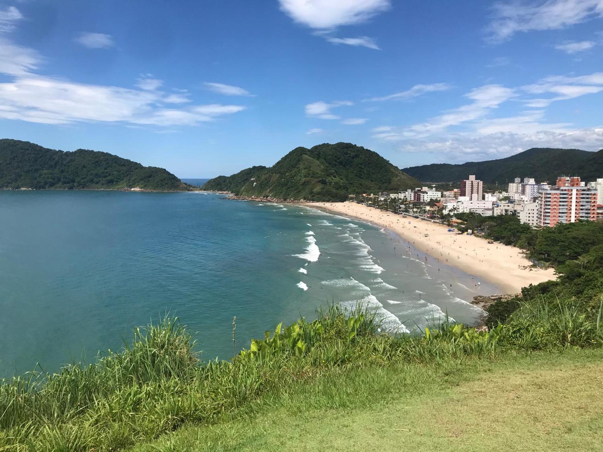 Apartamento Pitangueiras Guarujá Buitenkant foto